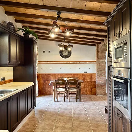 El Cortijillo Villa *